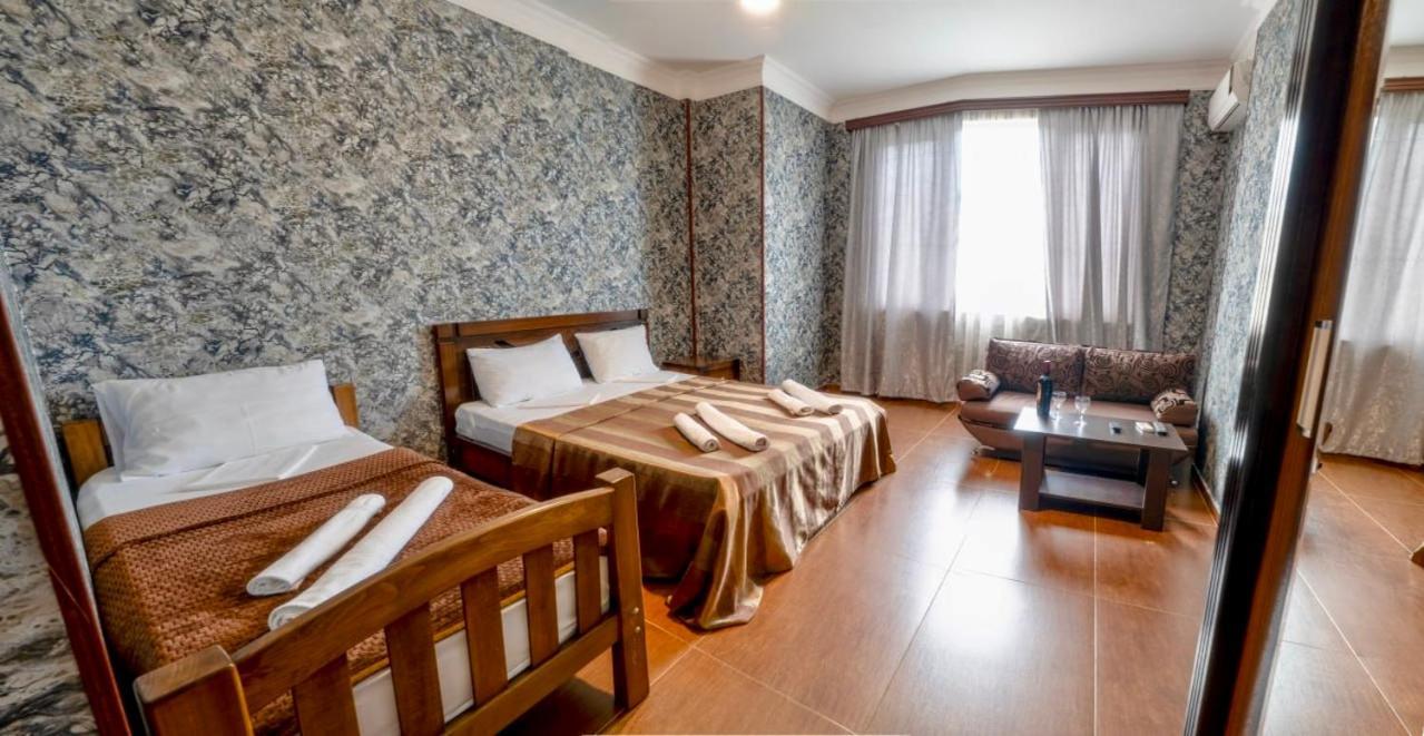 Hotel Palermo 科布列季 外观 照片