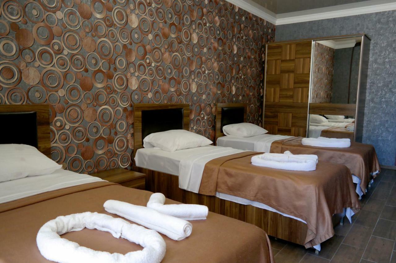 Hotel Palermo 科布列季 外观 照片